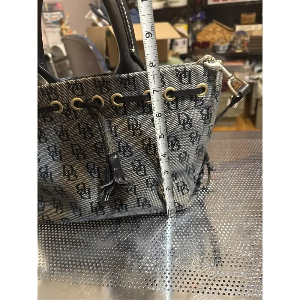 Dooney & Bourke vintage dooney